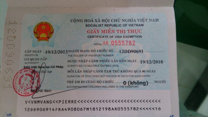 Cấp giấy miễn thị thực 5 năm cho Việt Kiều